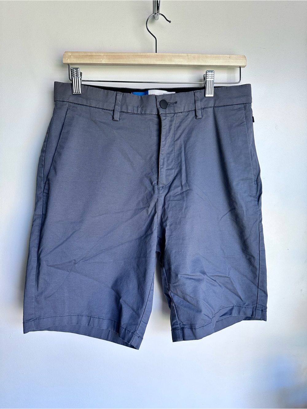 Old Navy Men's Charcoal Flat-Front Chino Shorts